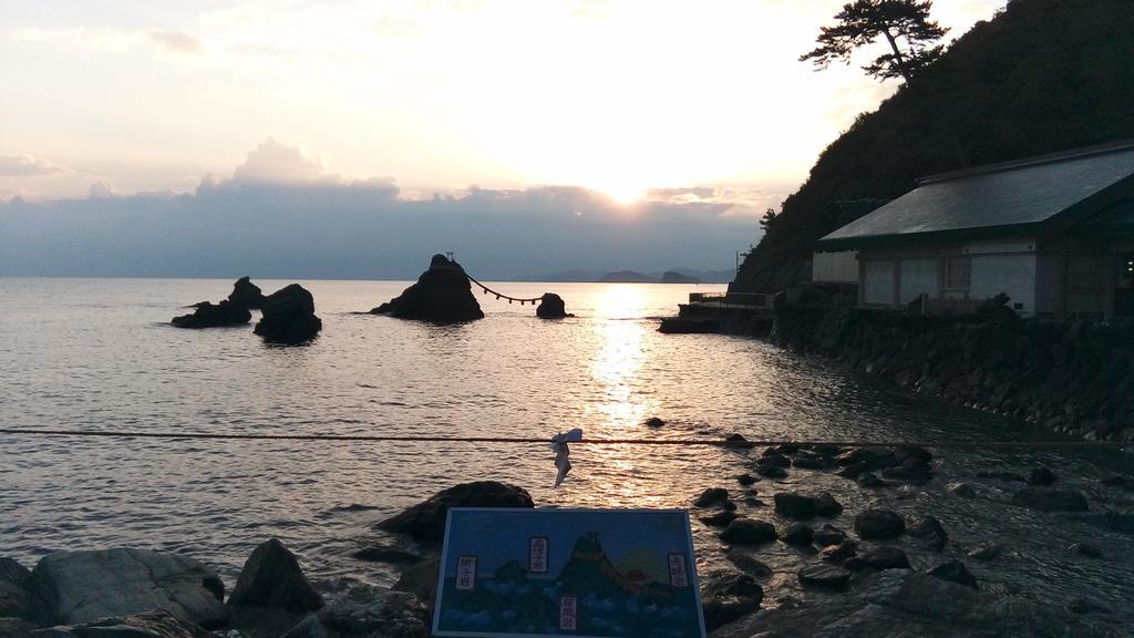 海辺のゲストハウスーぽかぽか村ー Ise Zewnętrze zdjęcie